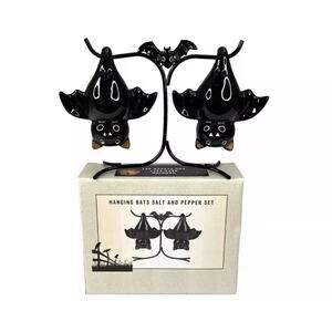 Cracker Barrel Halloween 3 Pc Set Hanging Bats Salt & Pepper Shaker New 2024